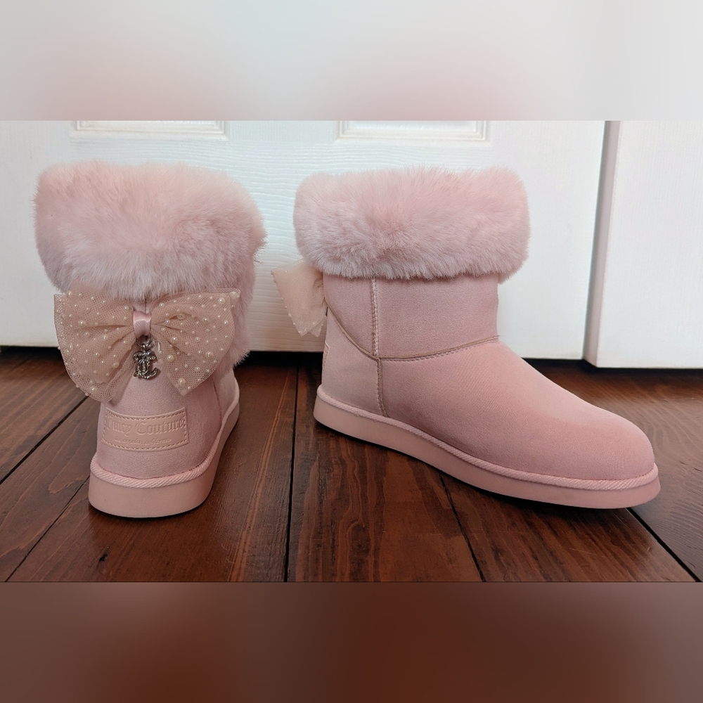 NEW Juicy Couture Pink Fur Boots